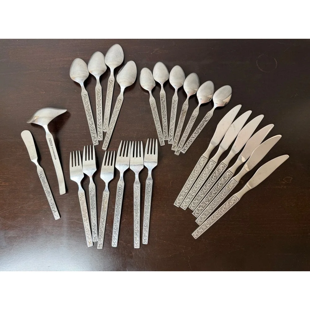 Riviera Stainless Steel Flatware Set Japan Scroll Filigree Pattern 24 Pieces